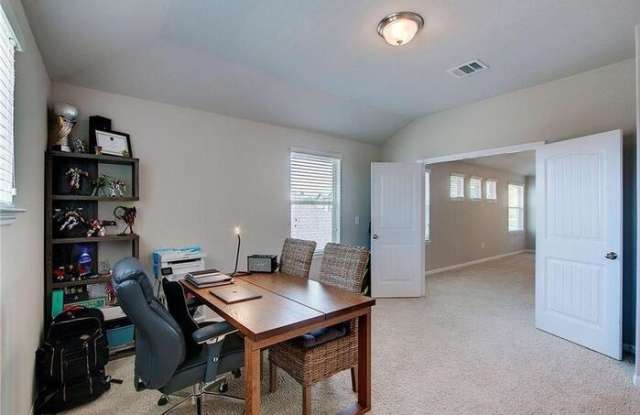 872 Winnsboro Drive Gallery 4