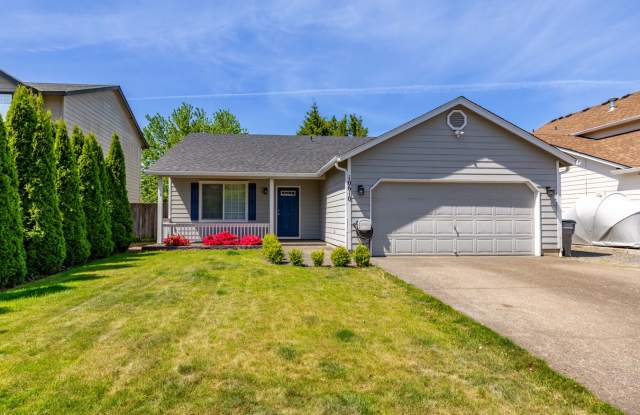 One Level Ranch Home - Three Bedrooms photos photos