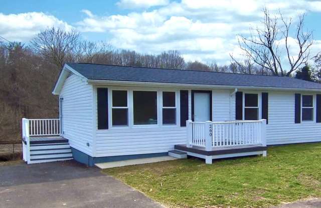 Charming 3 Bedroom in Christiansburg, VA photos photos