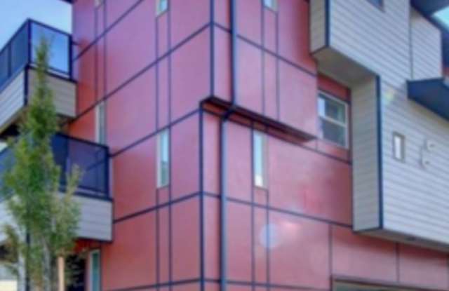 New Townhome close to downtown! - 73 South Mountain Avenue, Ashland, OR 97520
