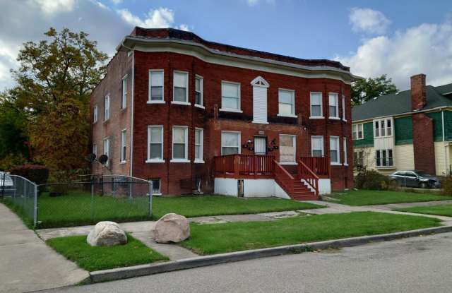 1481 Saint Clair Street 1S photos photos