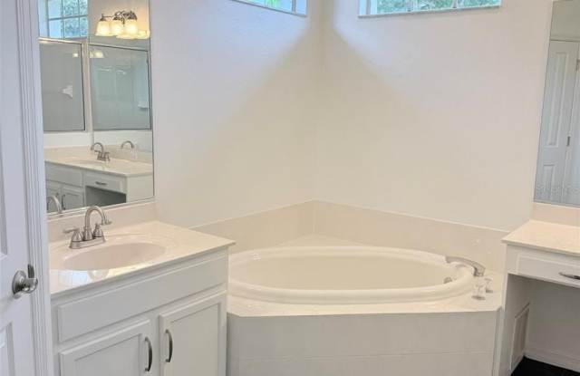 6607 MEANDERING Way Gallery 4