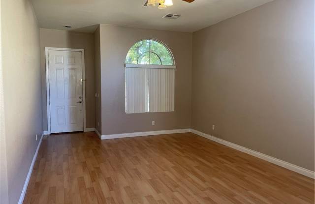 1028 Plentywood Place Gallery 3