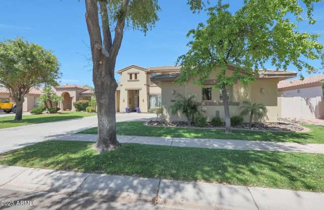1740 W BARTLETT Way photos photos