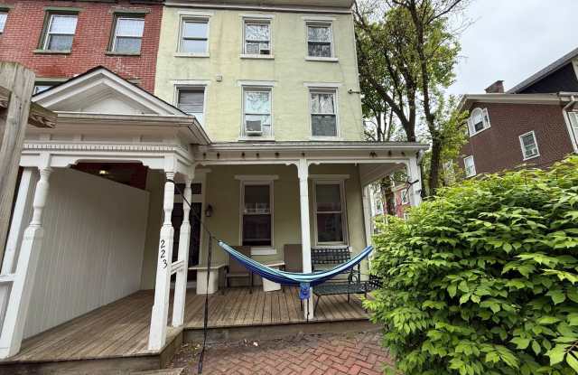 West Chester Student Rental | 3B/1B, Great Location, Available 6/15 photos photos
