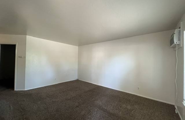 1469 6th Avenue Gallery 2