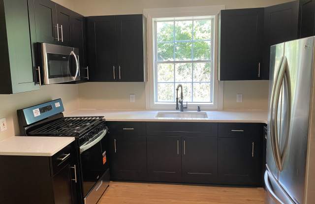 1317 Arkwright Pl Gallery 2