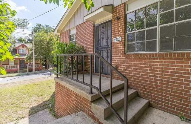 3 Bed 1.5 Bath in Atlanta! Gallery 3