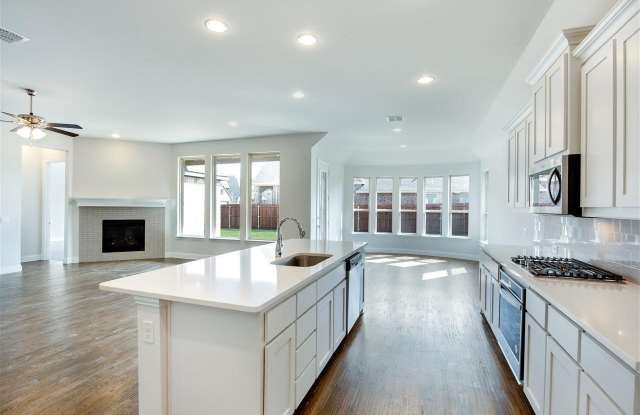 4422 Juniper Gallery 3