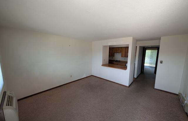 1331 Potomac Pl Gallery 1