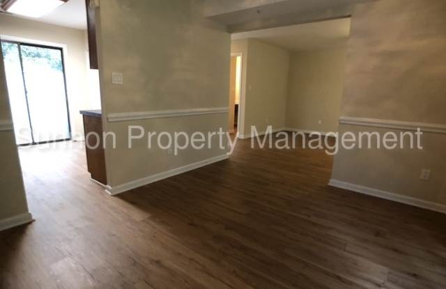 8022 Princess Ann Drive Gallery 2