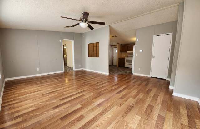 3 Bed, 2 Bath Home on 1/3 Acre – No Gas or Water Bills! photos photos