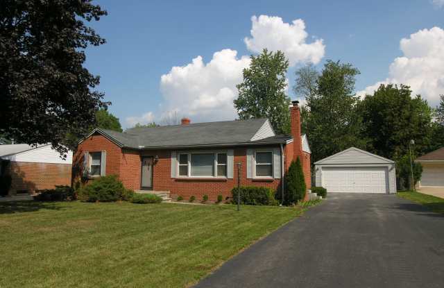 1946 Beech Ln Dr photos photos