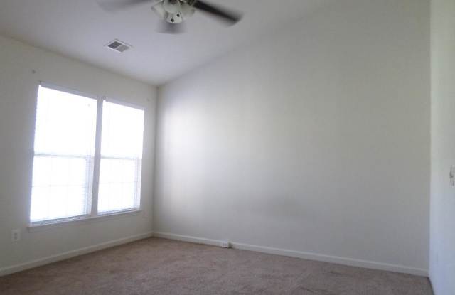 4712 HANRAHAN PLACE Gallery 4