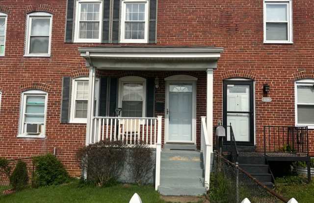 Charming 2 BR/1 BA Townhome in Brooklyn Park! photos photos