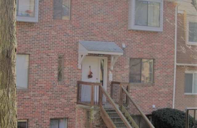 3 Bedroom 2 Bath Townhouse photos photos