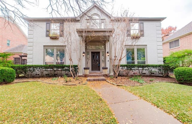 1816 Northern Oak Circle - 1816 Northern Oak Circle, Irving, TX 75063