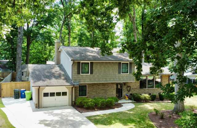 1204 Indian Trail Drive photos photos