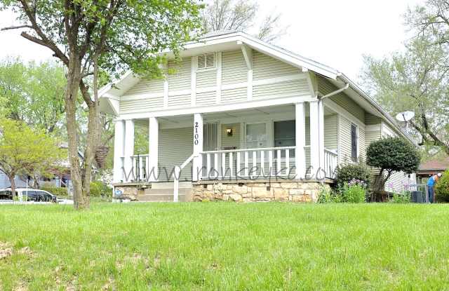 2100 East 58th Street photos photos