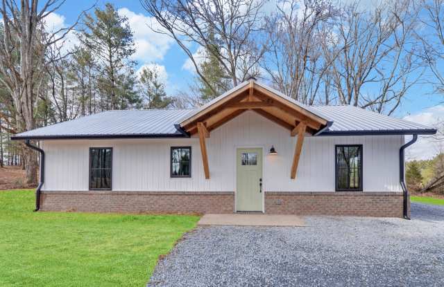 267 Sterling Drive - 267 Sterling Drive, Hart County, GA 30643