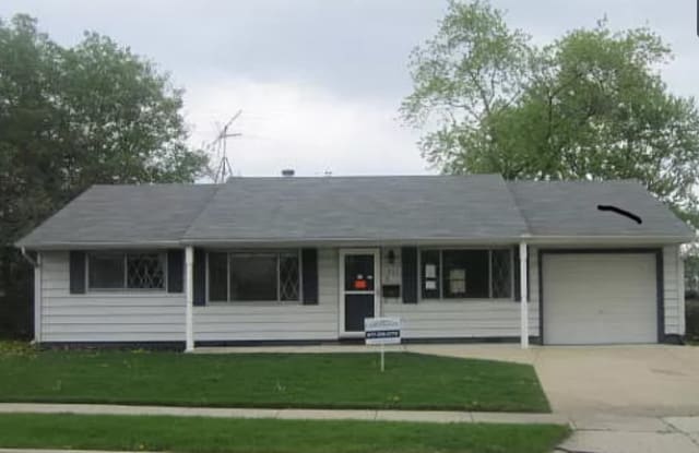 711 Essex Avenue - 711 Essex Avenue, Romeoville, IL 60446