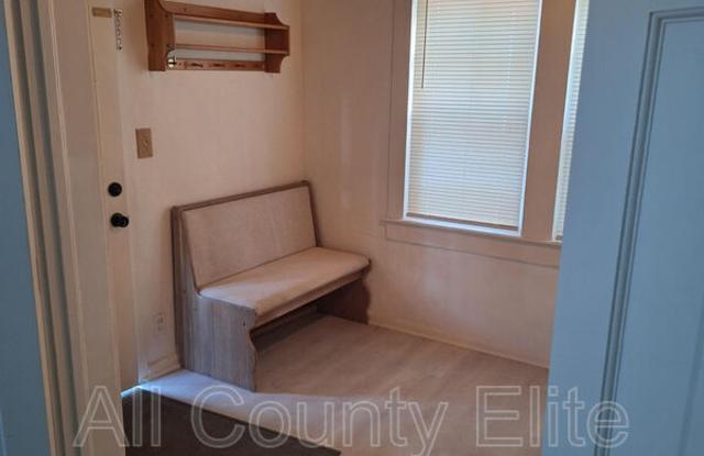 505 54th St. photos photos
