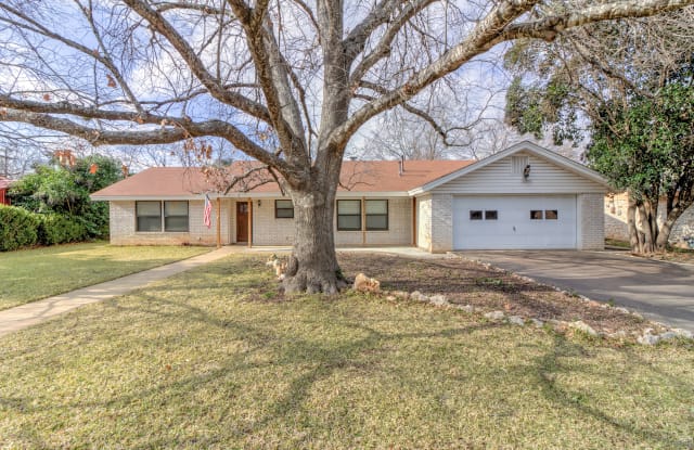 205 Golden Oaks Drive - 205 Golden Oaks Drive, Georgetown, TX 78628