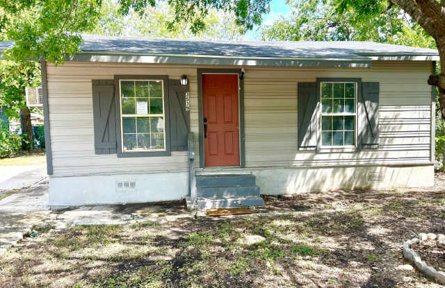 *COMING SOON* Charming 2BR Home Near St. Mary’s University & Downtown! photos photos