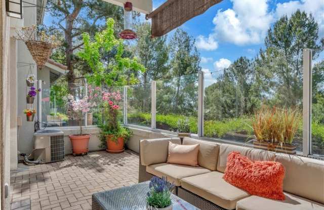 248 California Court photos photos