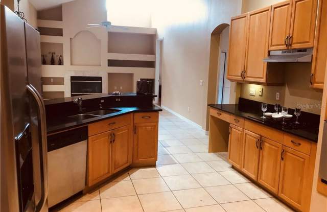 8942 HERITAGE BAY CIRCLE Gallery 4