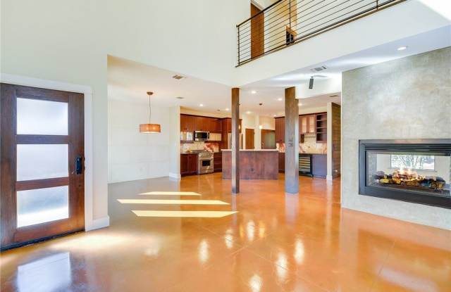2104 Airole Way # B Gallery 3