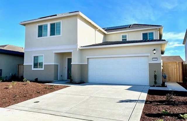 Spacious 4 Bedroom Home in West Roseville with Owned Solar! Built in 2021! photos photos