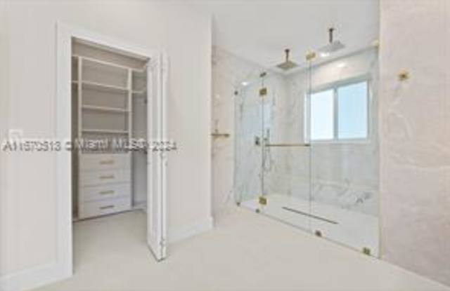 16160 Sw 89th Pl - 16160 Southwest 89th Place, Palmetto Bay, FL 33157
