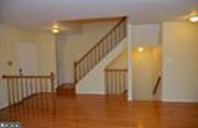 5238 STONEY BRANCH COURT Gallery 2