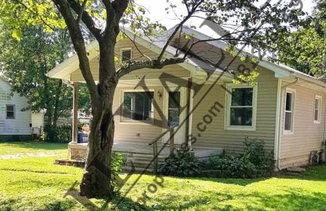 Two Bedroom Home, East Side - 1825 South 27th Street, Terre Haute, IN 47803