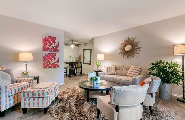 The Commons at University Square Apartments photos photos