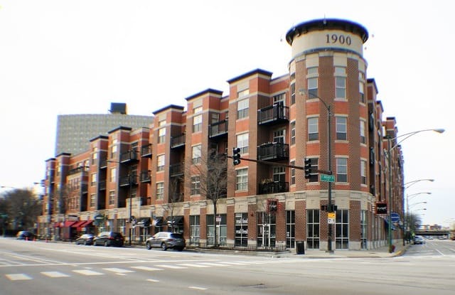 1910 South State Street - 1910 S State St, Chicago, IL 60616