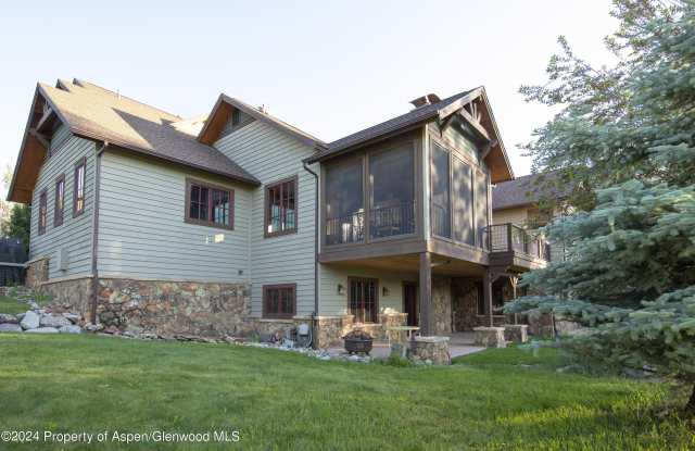 1124 Heritage Drive Gallery 3