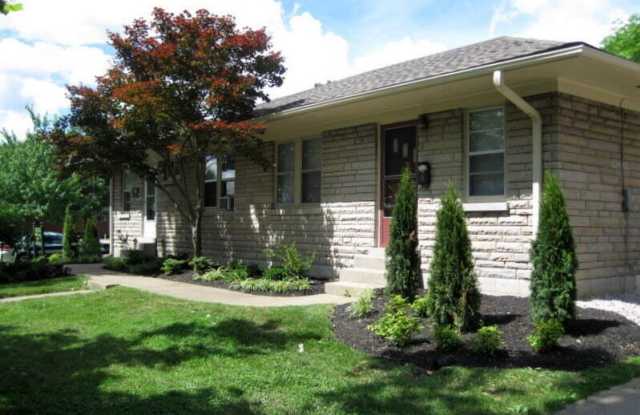2129 Coburn Boulevard Gallery 1