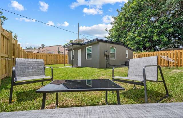 213 Columbus Pkwy photos photos