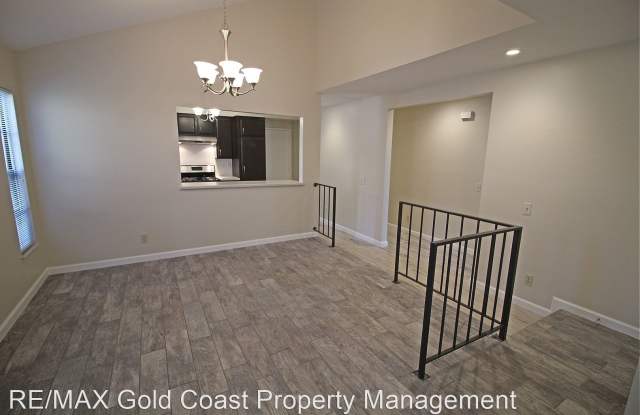 3706 Via Pacifica Walk Gallery 4