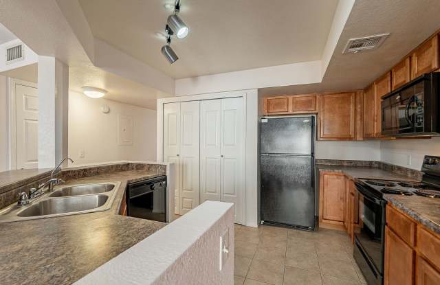 Ready to Move In - Two Bedrooms! photos photos Ready to Move In - Two Bedrooms! photos photos