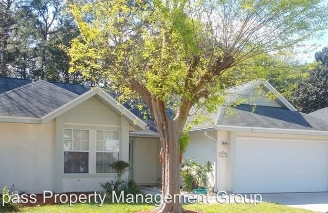 2032 W St Martins Dr - 2032 Saint Martins Dr W, Jacksonville, FL 32246