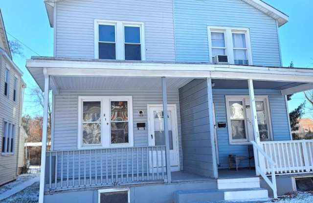 219 WOODLAWN Avenue photos photos