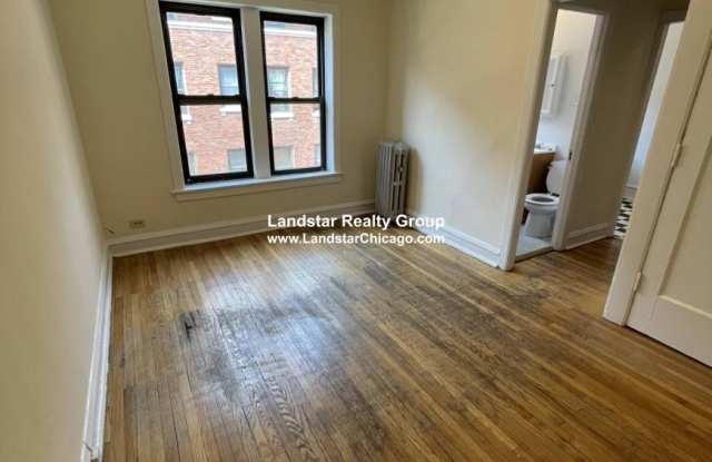 3304 Schubert Gallery 2