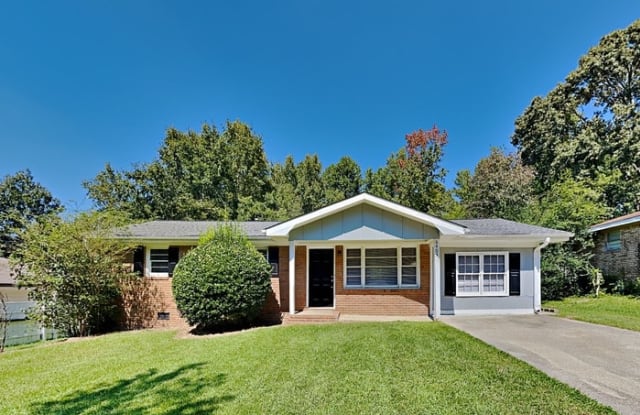 6403 Kensington Court - 6403 Kensington Court, Austell, GA 30106
