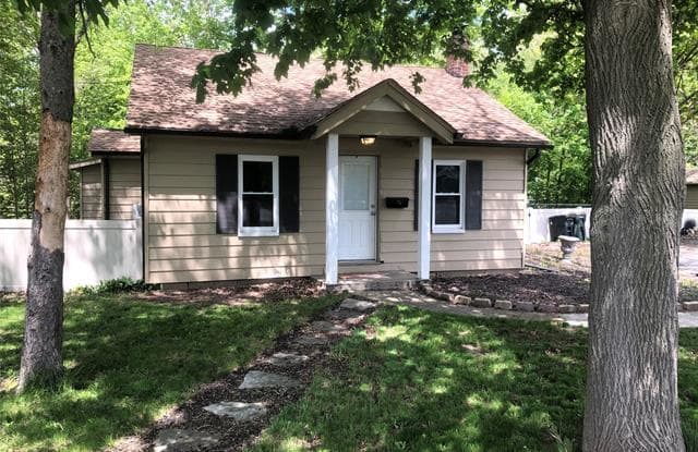 47064 FORD Road - 47064 Ford Rd, Wayne County, MI 48187