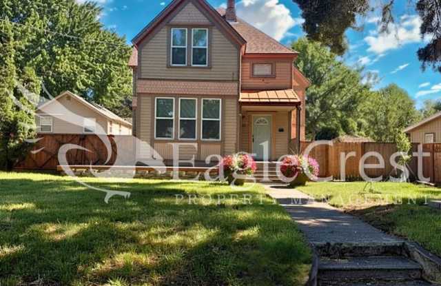 Charming Historic 4-Bedroom Home with Fenced Yard & Chicken Coop ~ $200.00 OFF 2nd MONTH RENT Gallery 3