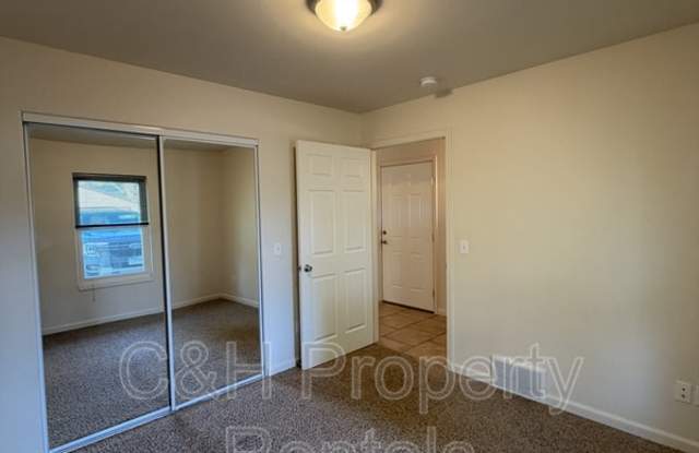 110 4th Avenue Southeast - 1 Gallery 4