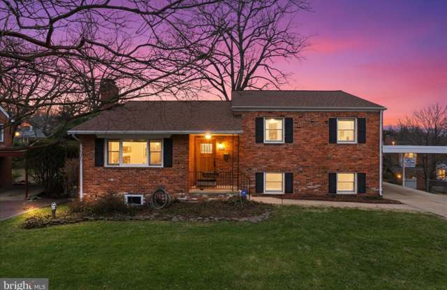 3936 N WAKEFIELD Street photos photos